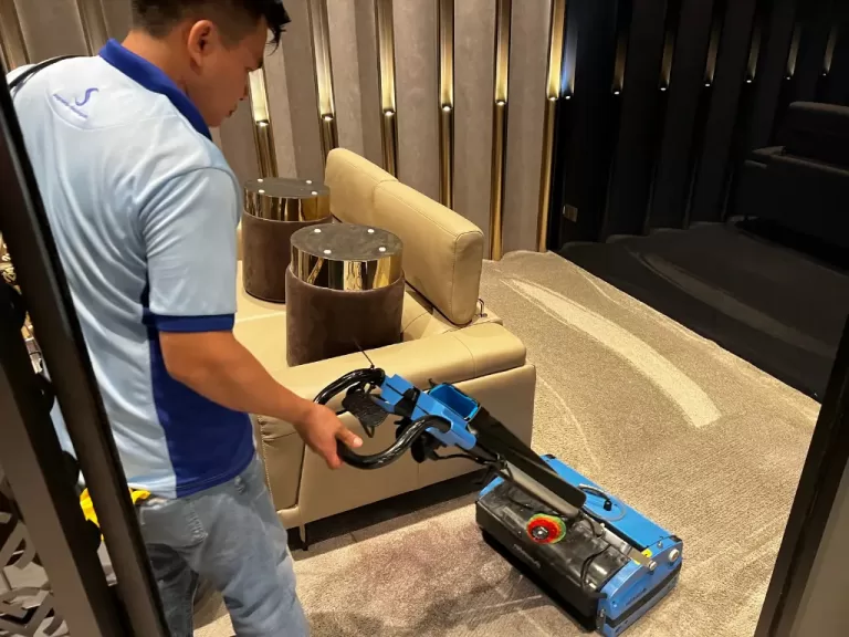 Efficient Move Out Cleaning Services in Singapore - From Vacuuming to Window Interiors